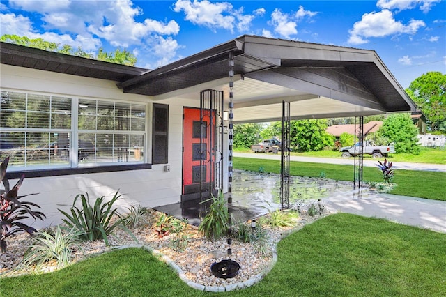 223 Pinehurst Dr, Auburndale, FL 33823 - entrance to property featuring a yard