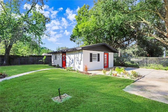 223 Pinehurst Dr, Auburndale, FL 33823 - view of outdoor structure with a fenced backyard