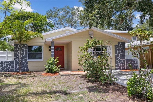 5611 Burlington Ave N, Saint Petersburg, FL 33710 - photo 1