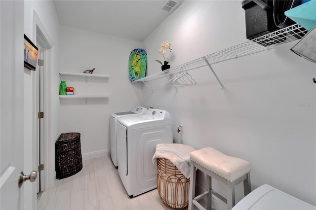 5415 Limelight Dr, Apollo Beach, FL 33572 - washroom featuring independent washer and dryer and baseboards