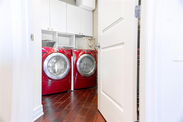 1209 E Cumberland Ave Unit 1003, Tampa, FL 33602 - laundry area featuring cabinet space, independent washer and dryer, and dark wood-style floors