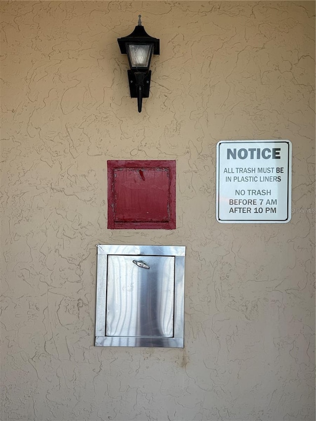 19451 Gulf Blvd Unit 205, Indian Shores, FL 33785 - exterior view of stucco siding
