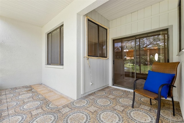 440 Lakeview Dr Unit 34, Palm Harbor, FL 34683 - entrance to property with stucco siding