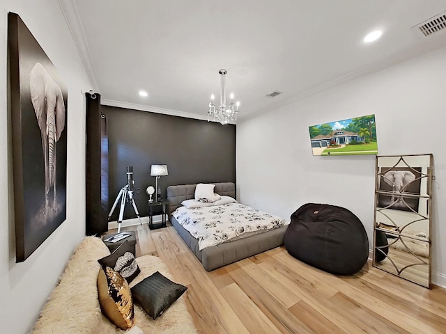 15024 Eaglepark Pl, Lithia, FL 33547 - bedroom featuring wood finished floors, ornamental molding, a chandelier, and recessed lighting