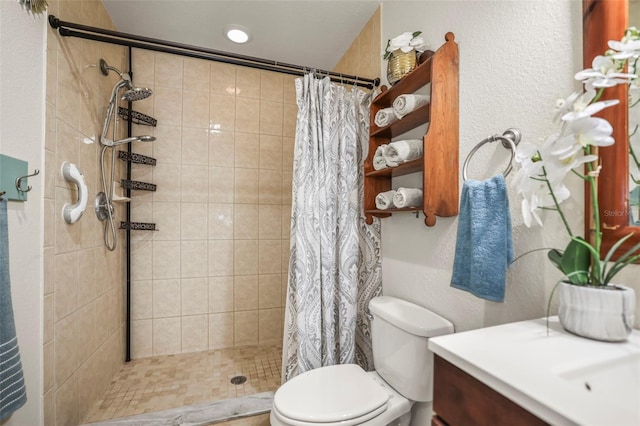 630 Mac Crillus Rd, Largo, FL 33770 - full bath with tiled shower, vanity, and a textured wall