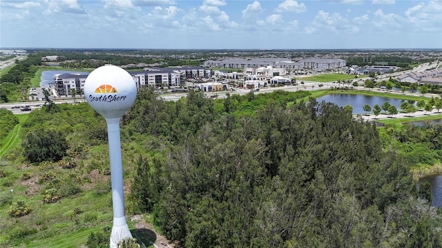 7420 Paradiso Dr, Apollo Beach, FL 33572 - bird's eye view of a large body of water