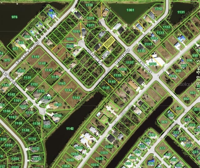 111 Rebel Ct, Rotonda West, FL 33947