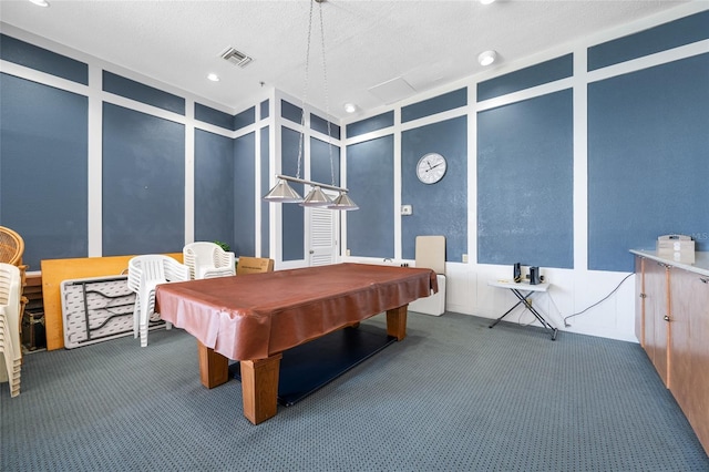 6372 Palma Del Mar Blvd S Unit 601, Saint Petersburg, FL 33715 - recreation room featuring carpet flooring, billiards, and a decorative wall
