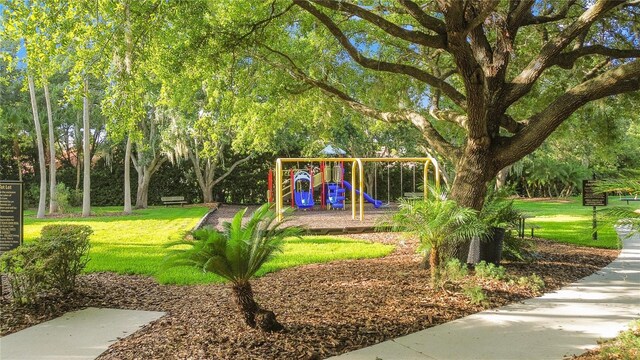 1313 Oxbridge Dr, Lutz, FL 33549 - photo 52