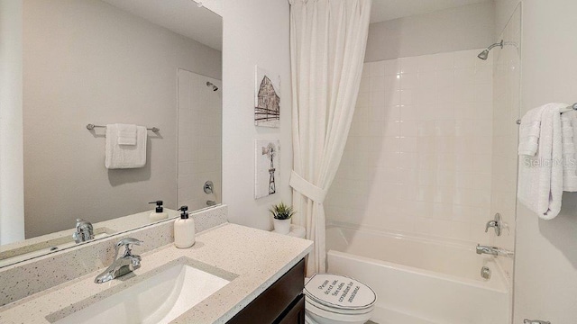 583 Mangrove Shade Cir, Apollo Beach, FL 33572 - bathroom featuring shower / bath combo, vanity, and toilet