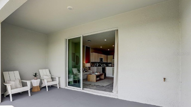 583 Mangrove Shade Cir, Apollo Beach, FL 33572 - view of patio