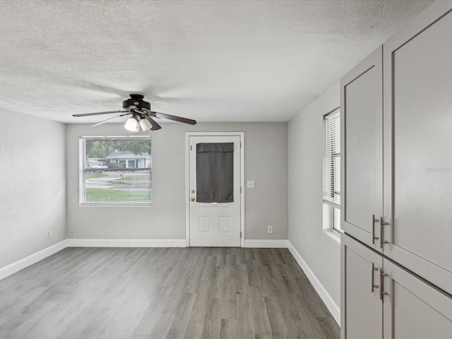 705 3rd Ave NE, Largo, FL 33770 - photo 3