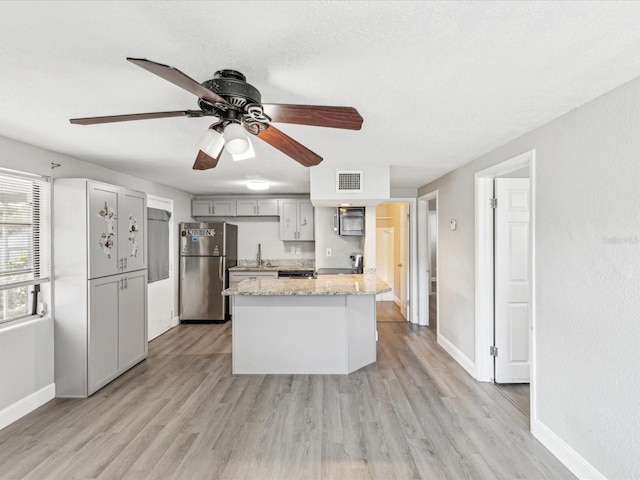 705 3rd Ave NE, Largo, FL 33770 - photo 7