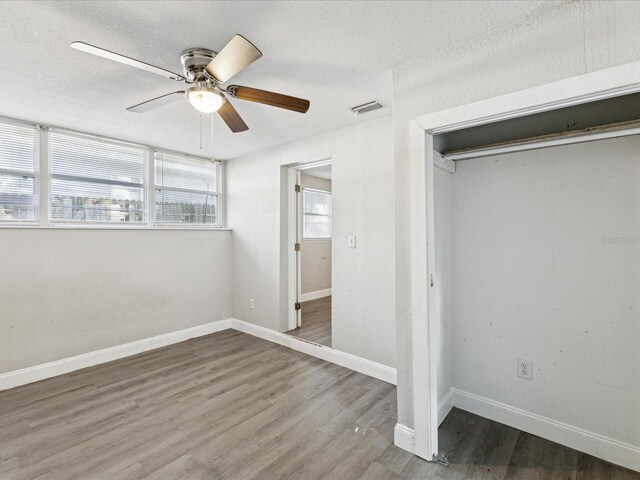 705 3rd Ave NE, Largo, FL 33770 - photo 17