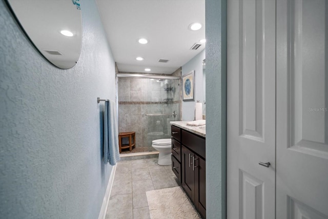 1230 Gulf Blvd Unit 304, Clearwater, FL 33767 - full bath with a textured wall, toilet, vanity, a shower stall, and recessed lighting