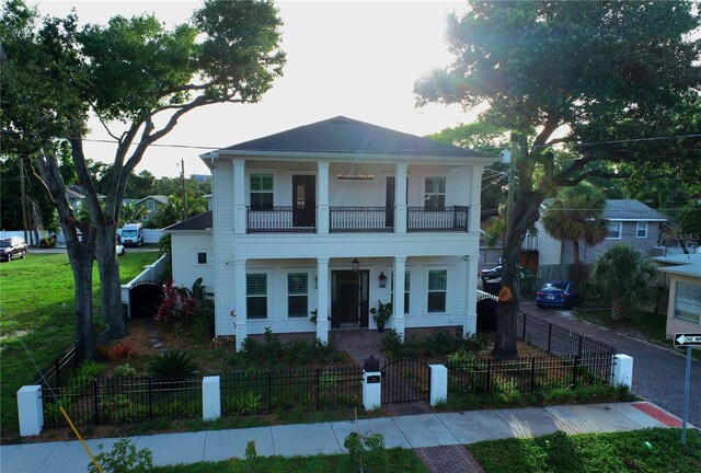 608 Grove St N, Saint Petersburg, FL 33701 - photo 57