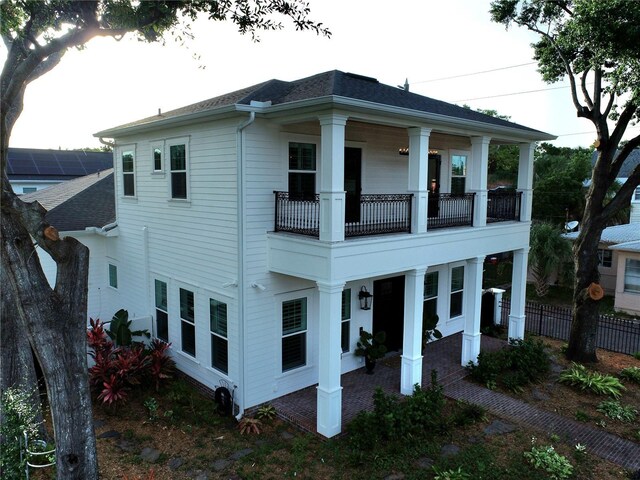 608 Grove St N, Saint Petersburg, FL 33701 - photo 59
