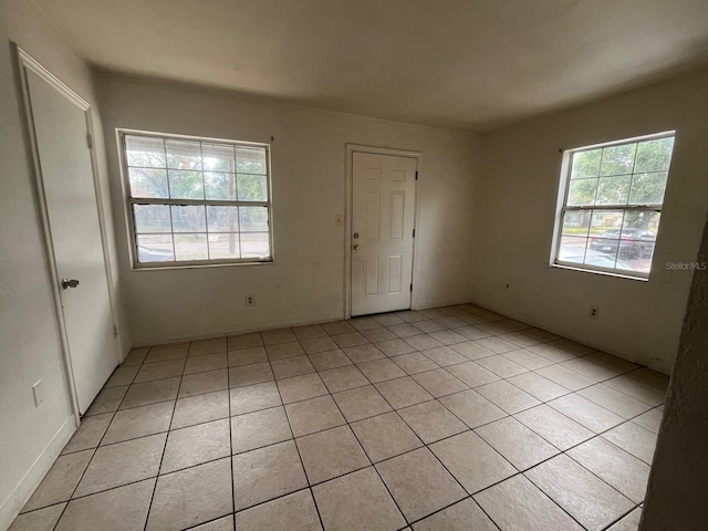2354 7th St S, Saint Petersburg, FL 33705 - photo 3
