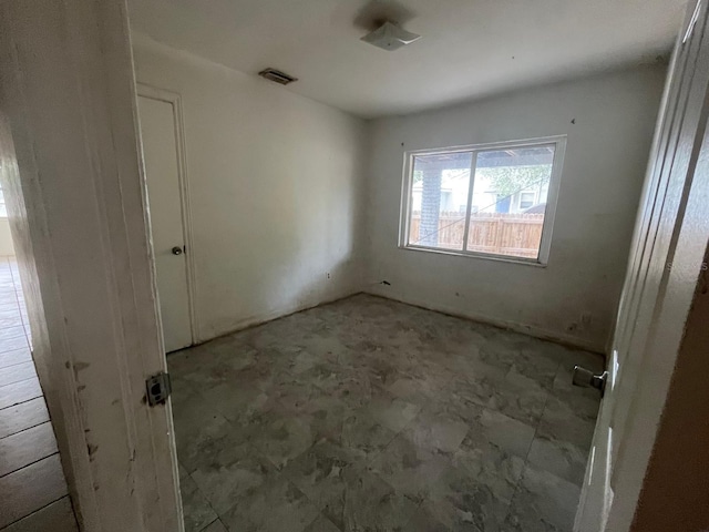 2354 7th St S, Saint Petersburg, FL 33705 - photo 4