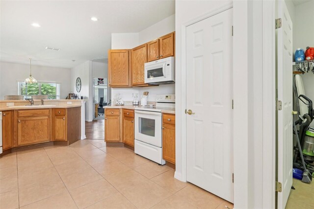 448 Sorrento Rd, Kissimmee, FL 34759 - photo 8