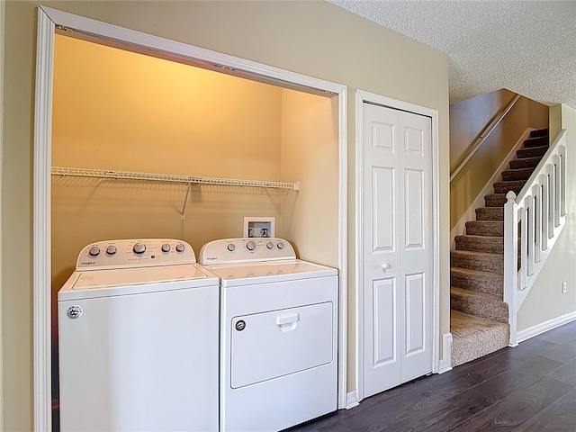 12464 Berkeley Square Dr, Tampa, FL 33626 - laundry room with independent washer and dryer, dark wood finished floors, and a textured ceiling