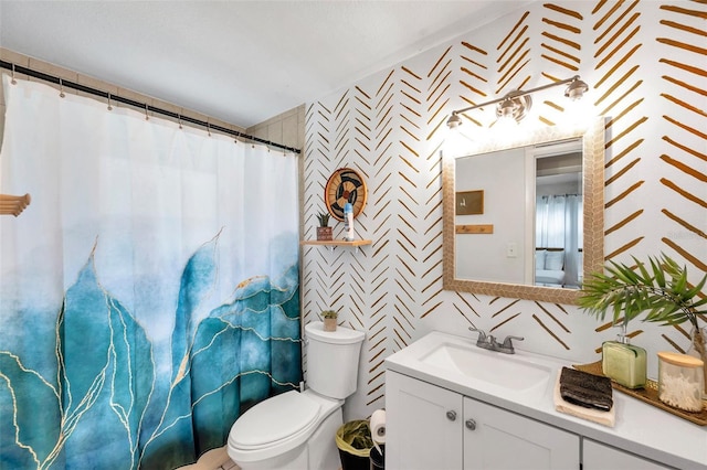 3371 N Bay Ave, Crystal River, FL 34428 - bathroom with vanity and a shower with shower curtain