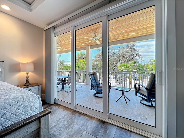 1204 Derby Ln, Sarasota, FL 34242 - doorway featuring wood finished floors, ceiling fan, a wall of windows, and recessed lighting