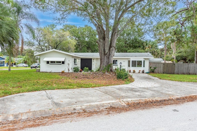 5625 Atlantic Ave N, Saint Petersburg, FL 33703 - photo 2