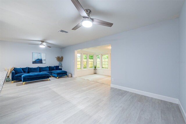 5625 Atlantic Ave N, Saint Petersburg, FL 33703 - photo 19