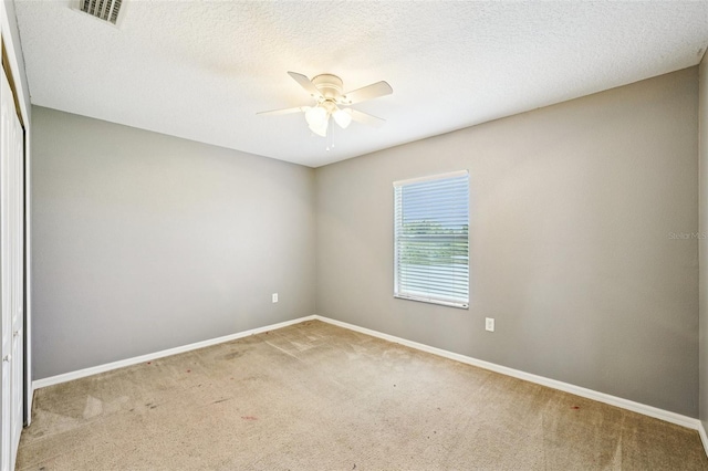 7509 Tangle Bend Dr, Gibsonton, FL 33534 - unfurnished room featuring ceiling fan and carpet flooring