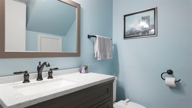 2941 Lichen Ln Unit B, Clearwater, FL 33760 - half bath featuring vanity and toilet