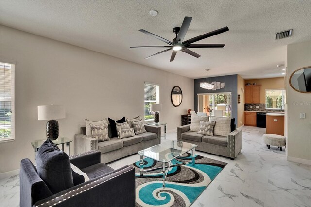 10606 Shady Falls Ct, Riverview, FL 33578 - photo 6