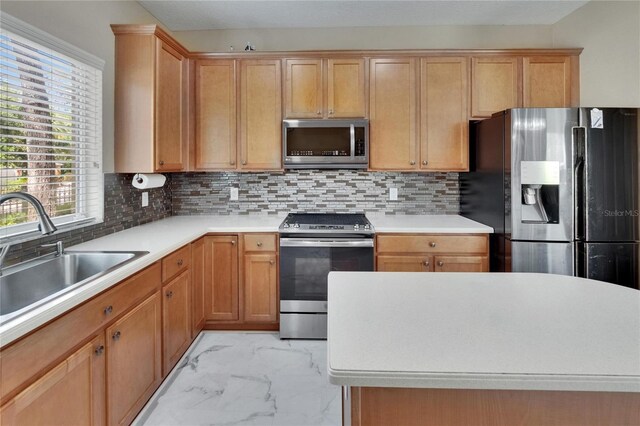 10606 Shady Falls Ct, Riverview, FL 33578 - photo 15