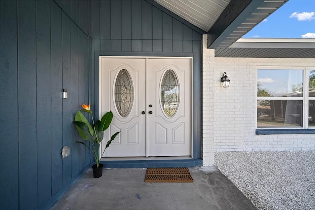 6841 Mitchell Cir, Tampa, FL 33634 - entrance to property with brick siding