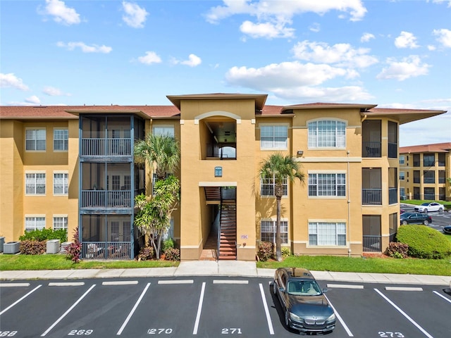 4306 Bayside Village Dr Unit 201, Tampa, FL 33615 - photo 1