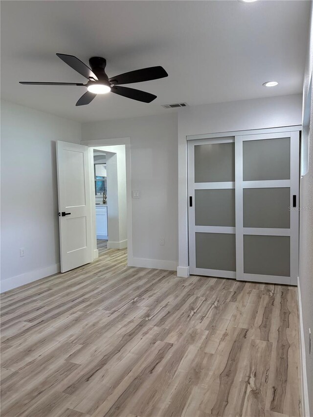7703 Glenview Ln, Tampa, FL 33615 - photo 11