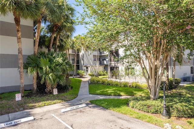 2650 Countryside Blvd Unit C204, Clearwater, FL 33761 - surrounding community featuring uncovered parking