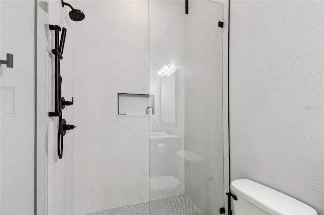 238 7th Ave S, Safety Harbor, FL 34695 - bathroom featuring a shower stall