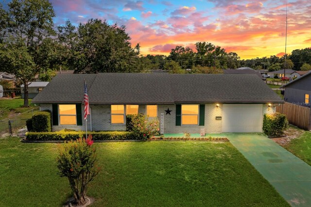 2825 Woodcrest Ln, Lakeland, FL 33805 - photo 1