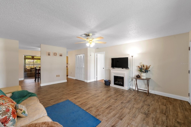 2825 Woodcrest Ln, Lakeland, FL 33805 - photo 6