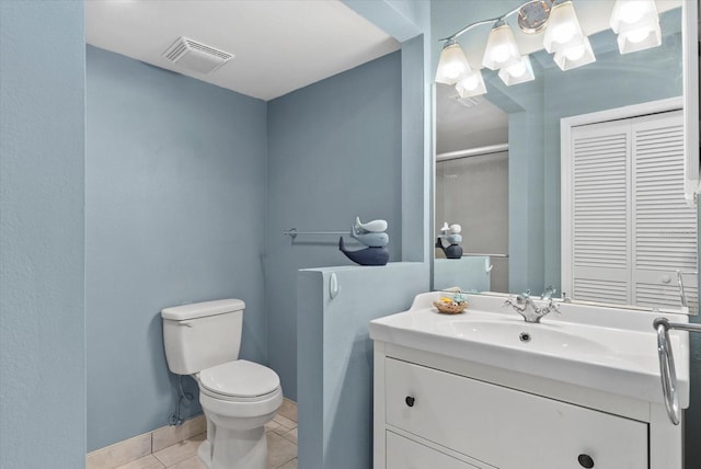 4777 Duhme Rd Unit 1D, Saint Petersburg, FL 33708 - bathroom with vanity and tile patterned flooring