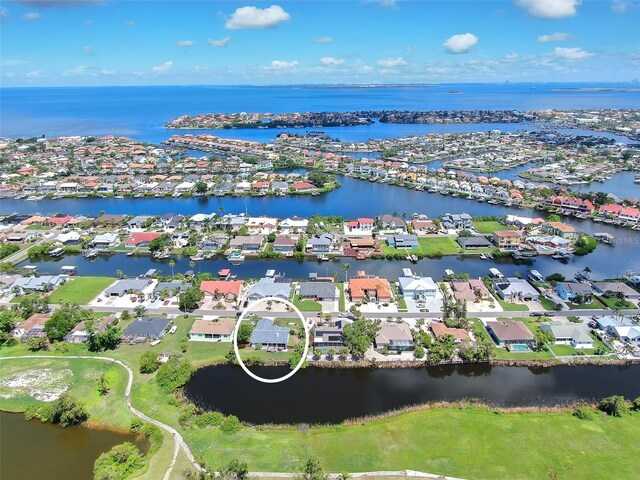 832 Birdie Way, Apollo Beach, FL 33572 - aerial view of residential area featuring a large body of water