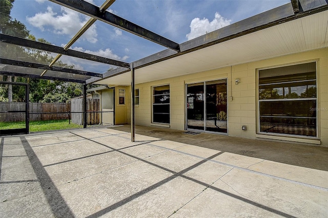 14047 Briardale Ln, Tampa, FL 33618 - view of unfurnished sunroom