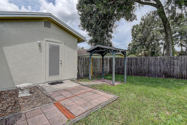 14047 Briardale Ln, Tampa, FL 33618 - fenced backyard with a patio area and a gazebo