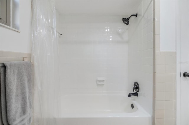 4228 Belle Isle Ct, New Port Richey, FL 34653 - bathroom with shower / tub combo