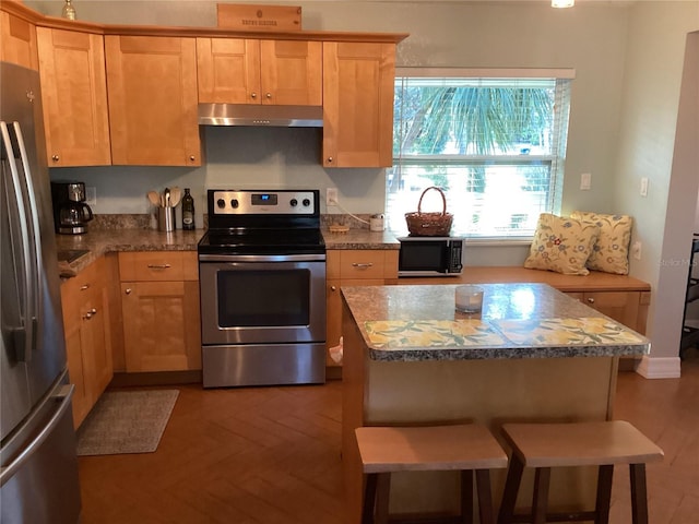 401 Pennsylvania Ave, Crystal Beach, FL 34681 - photo 13