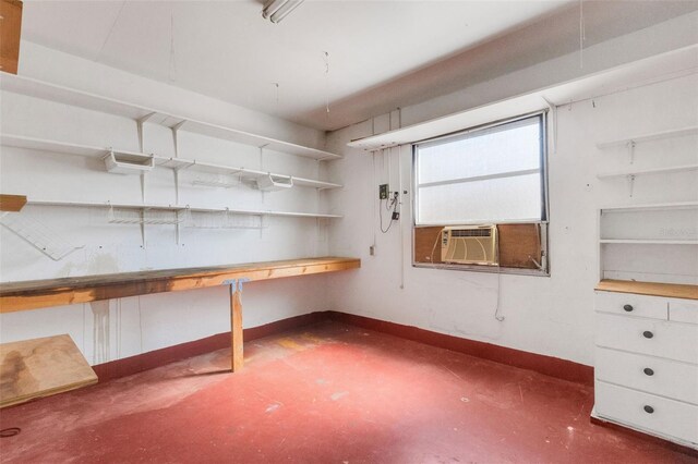 638 La Jolla Ave, Sun City Center, FL 33573 - storage featuring cooling unit