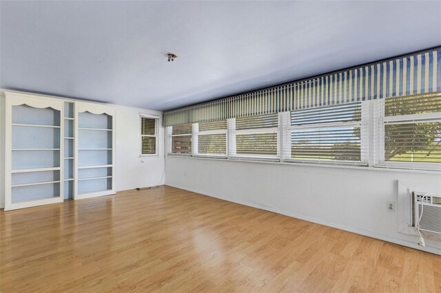 638 La Jolla Ave, Sun City Center, FL 33573 - spare room with light wood finished floors and baseboards