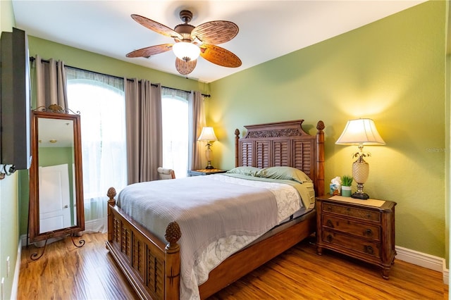 2724 Via Murano Unit 639, Clearwater, FL 33764 - bedroom with wood finished floors and ceiling fan