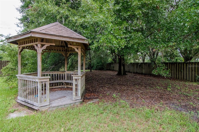 18004 Clear Lake Dr, Lutz, FL 33548 - view of yard featuring a gazebo